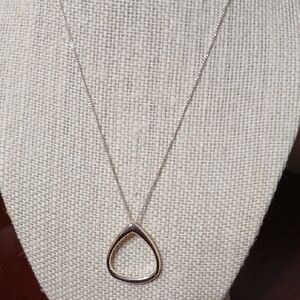 Elegant Silver Teardrop Pendant Necklace